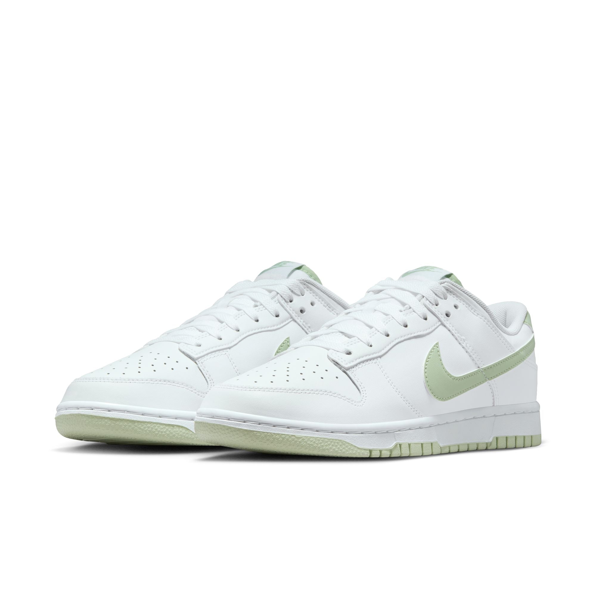 Nike hot sale retro dunk