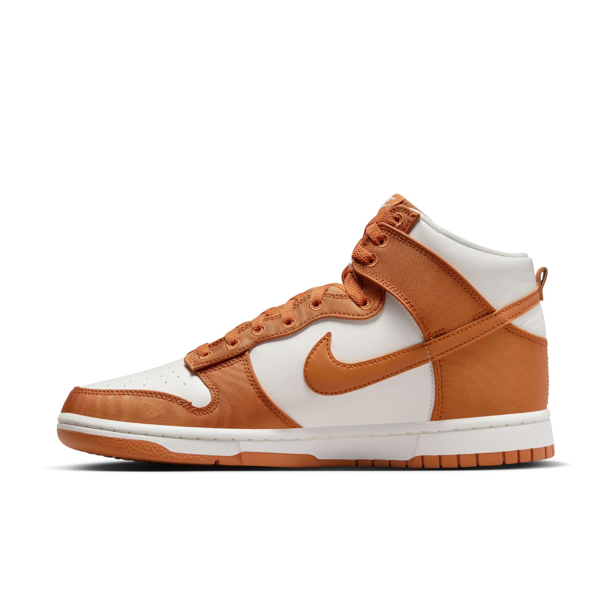 Nike Dunk Hi Retro SE