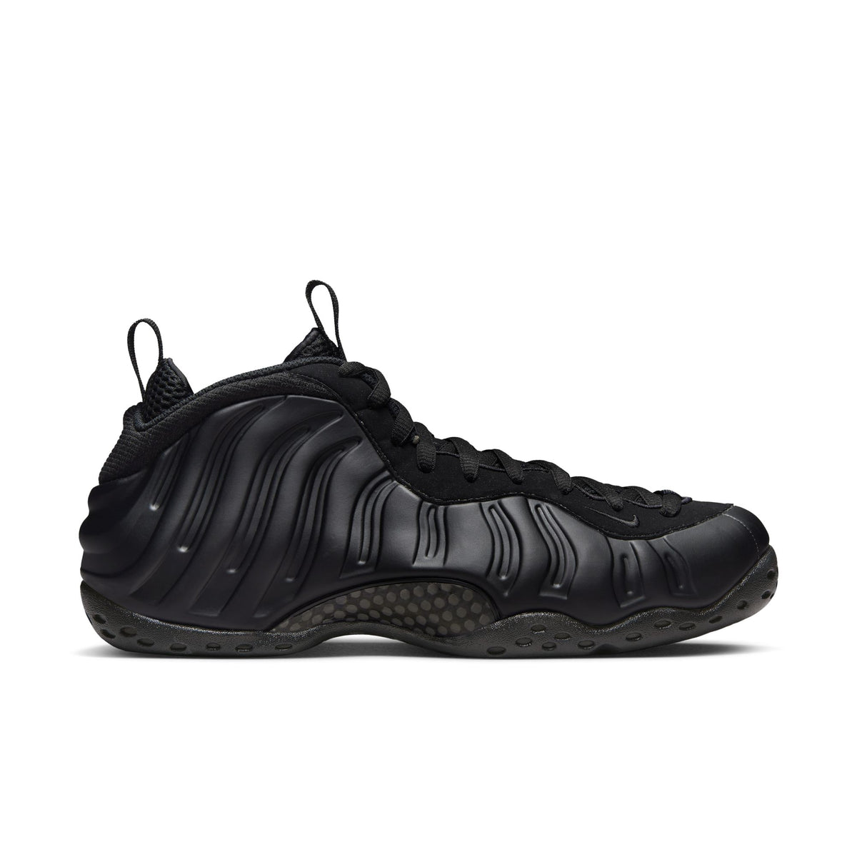 Nike foamposite store black