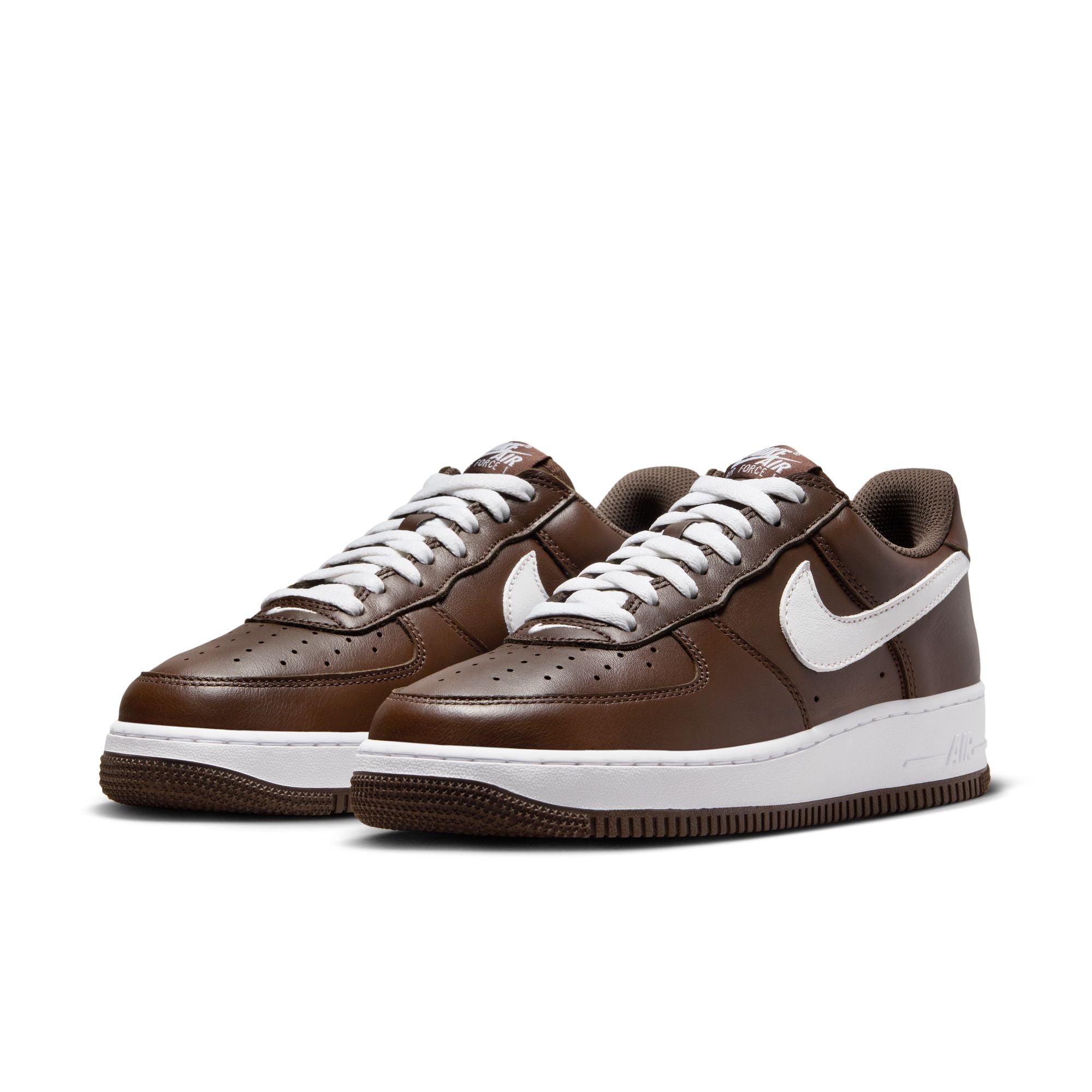 Nike air force shop 1 brown and white