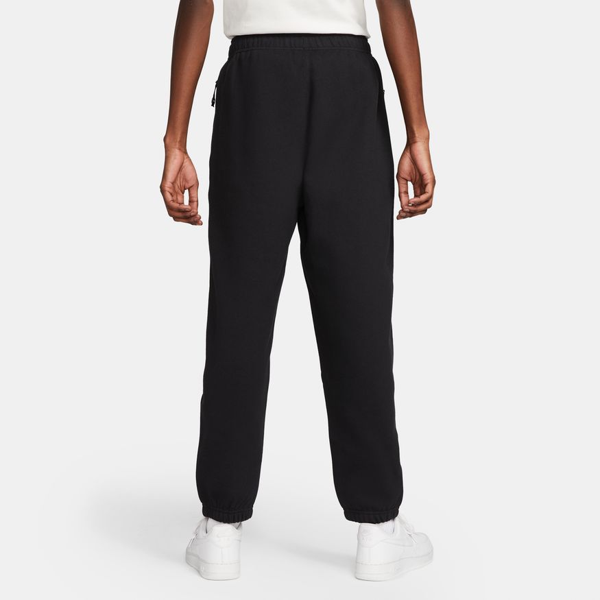 Nike Essentials Solo Swoosh Men's Heavyweight Fleece Pants Joggers,  Black/White, Small : : Clothing, Shoes & Accessories