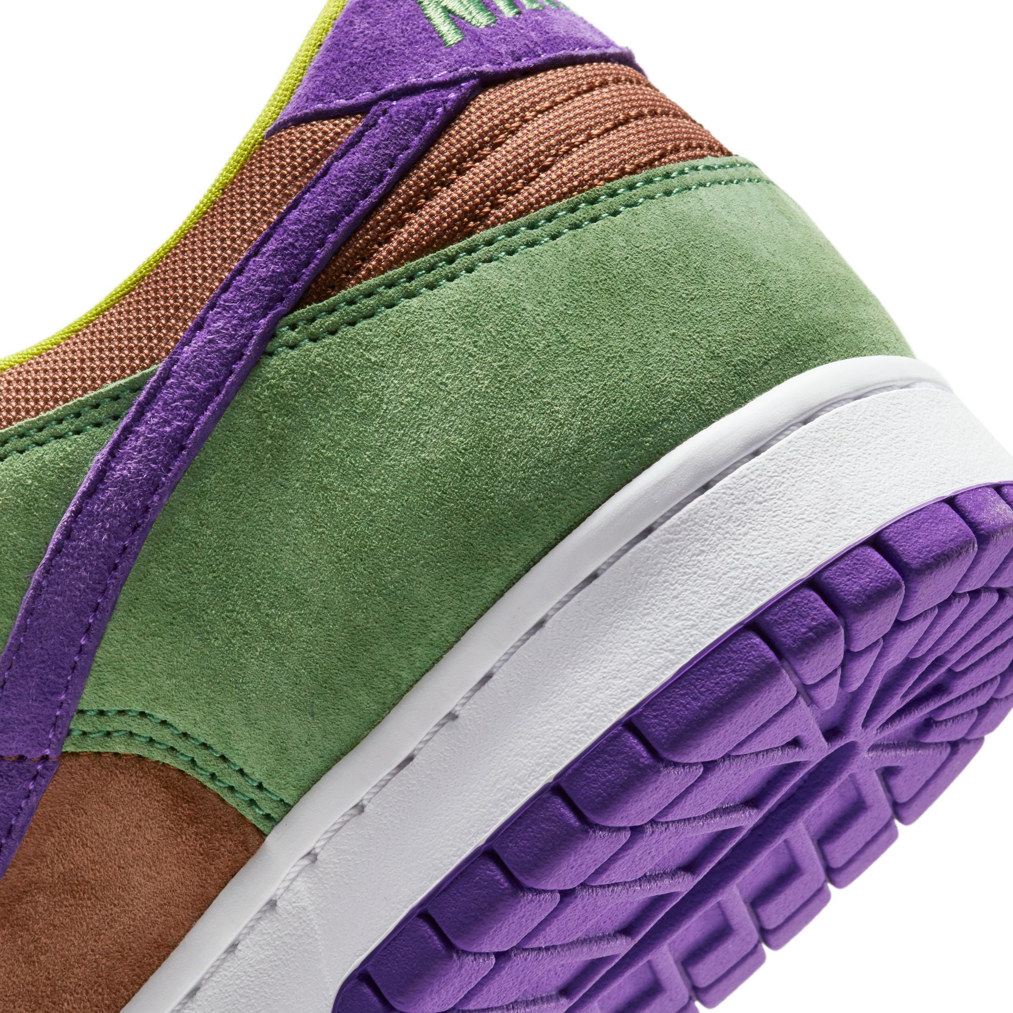 Nike Dunk Low SP - Veneer/Deep Purple DA1469-200 – Stomping Ground