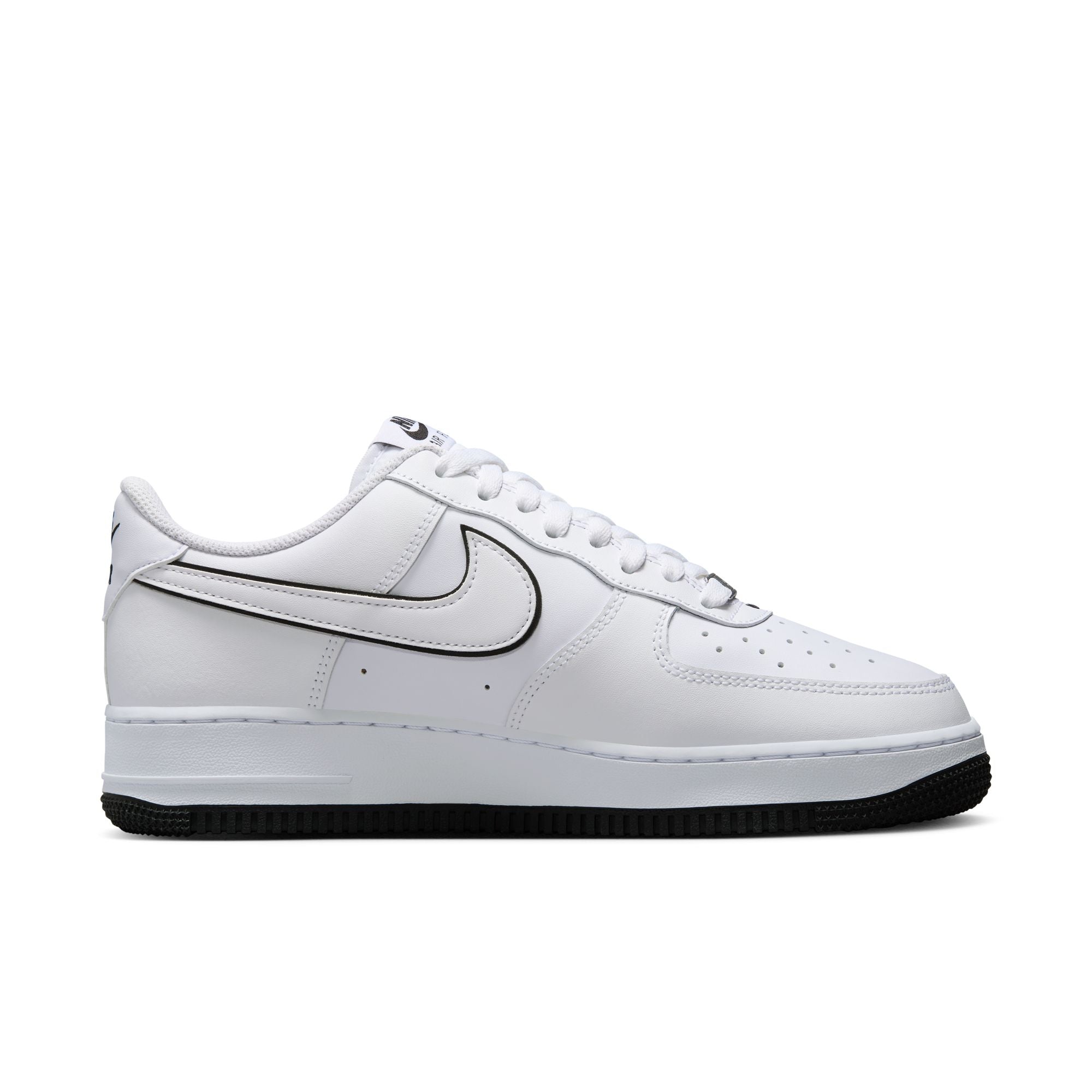 Nike airforce hot sale white black