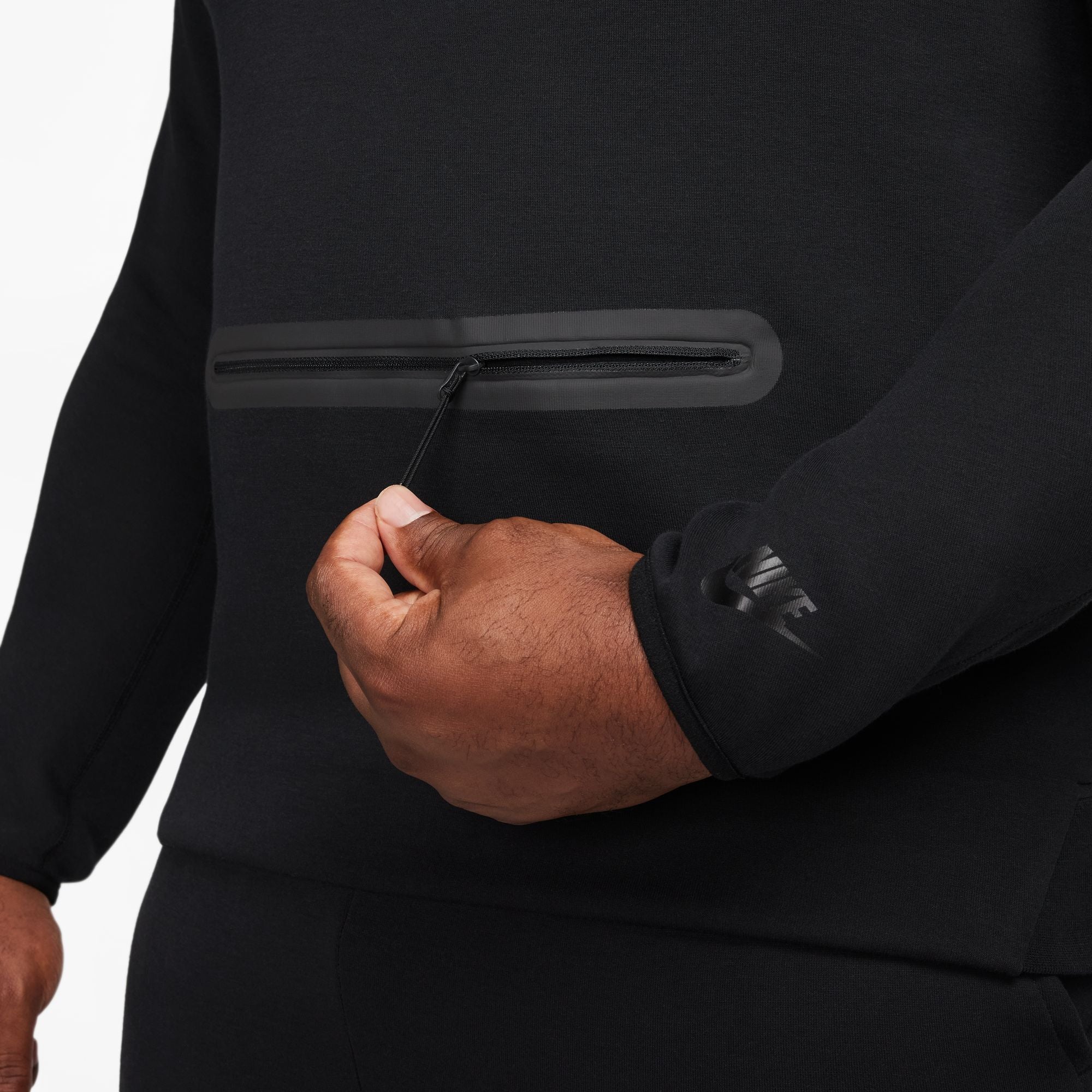 Nike tech fleece hot sale half zip