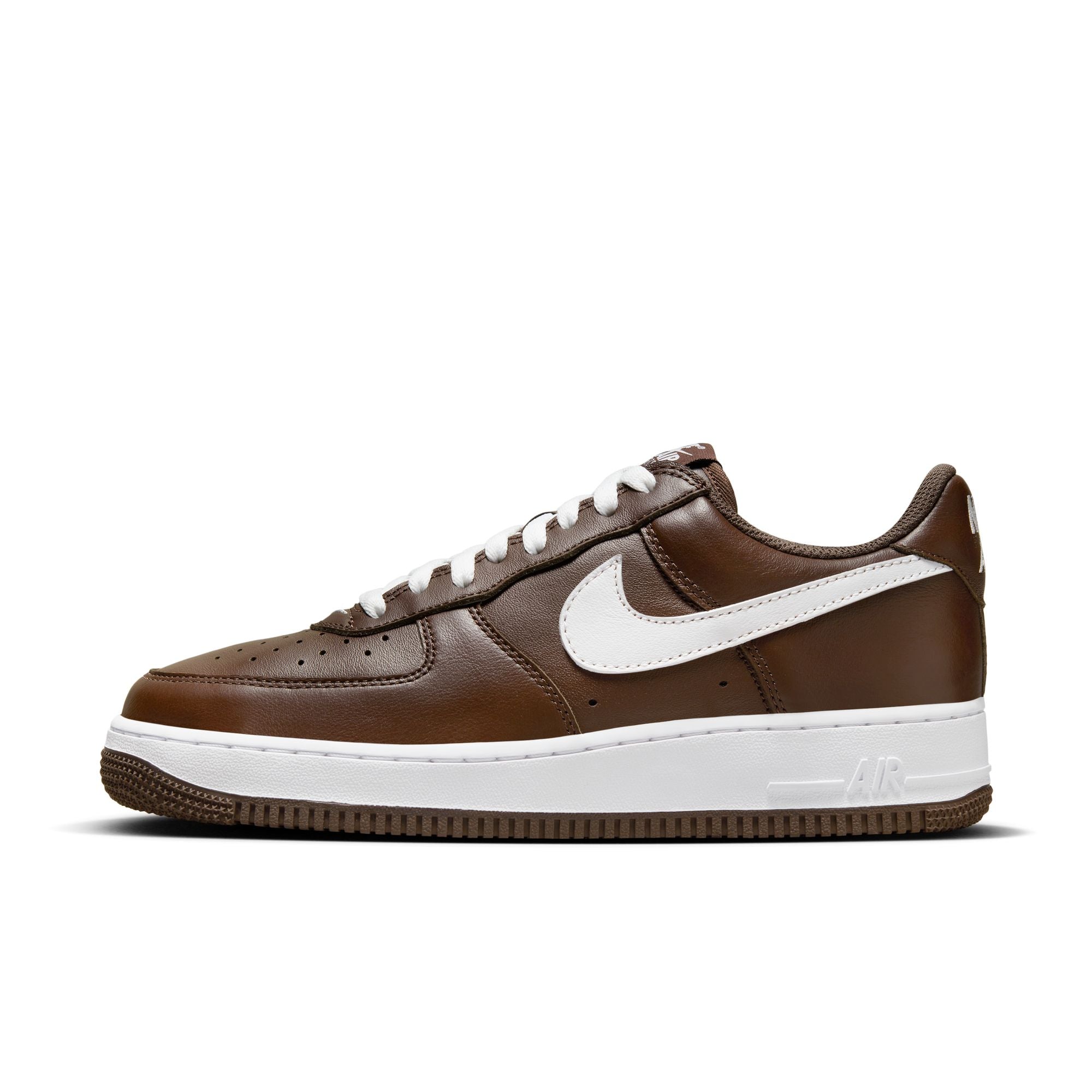 Nike Air Force 1 Low Retro QS - FD7039-200 Chocolate/White