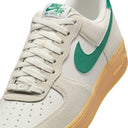 Nike Air Force 1 '07 LV8 - Phantom/Malachite