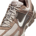 Nike Zoom Vomero 5-COLLEGE GREY/SAIL MINK BROWN