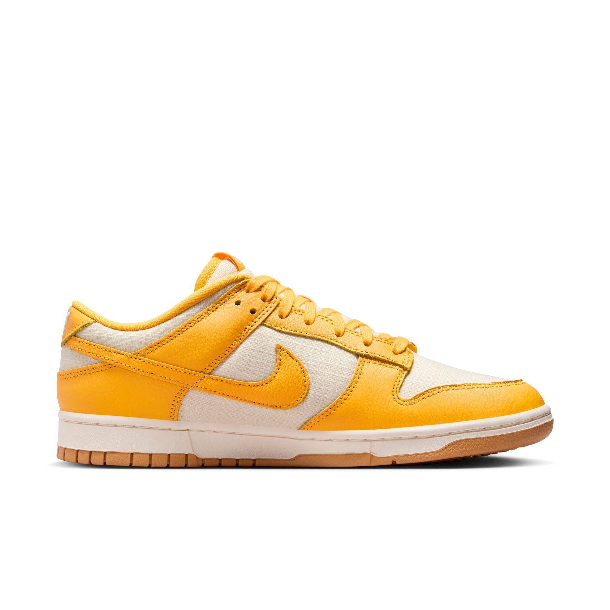 Nike Dunk Low Premium