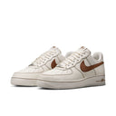 Nike Air Force 1 '07 LV8 - Ivory/Saddle Brown