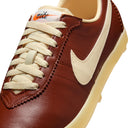 W Nike Astrograbber Leather - Cinnamon / Muslin - Sail