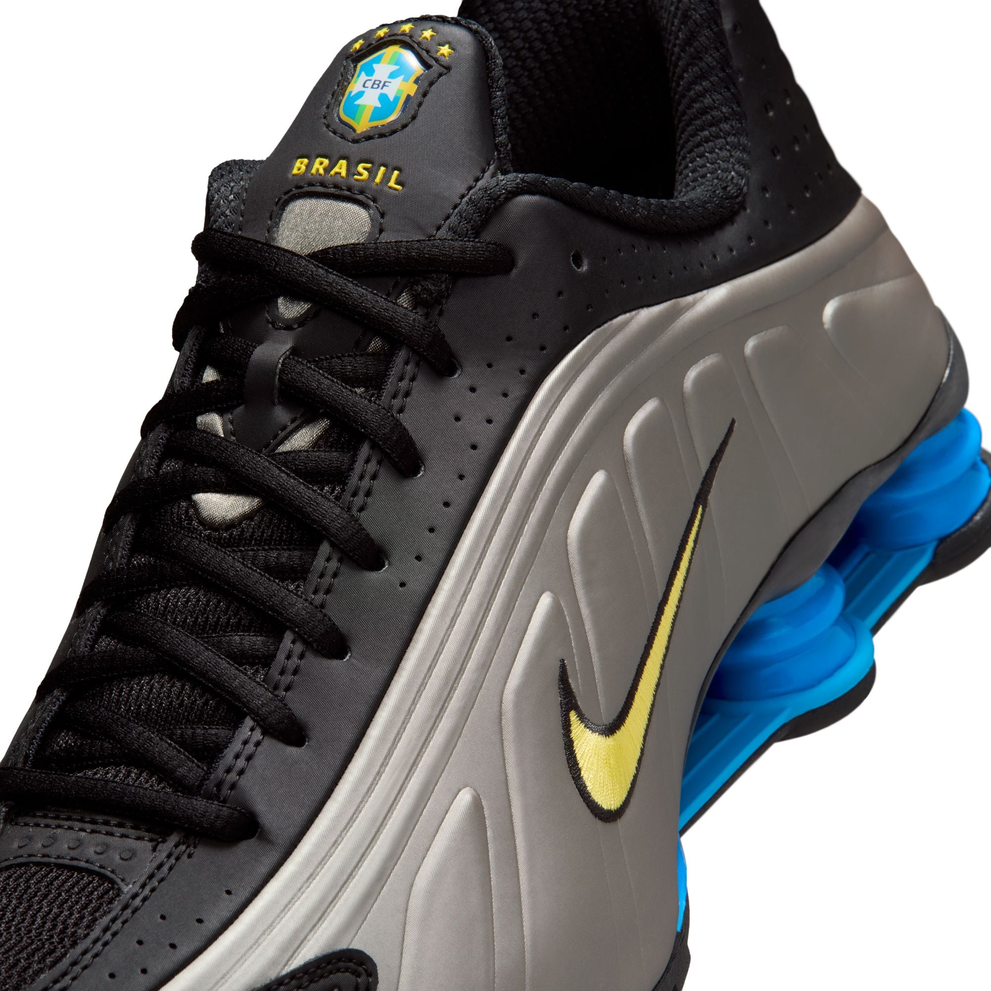 Nike Shox R4 - 