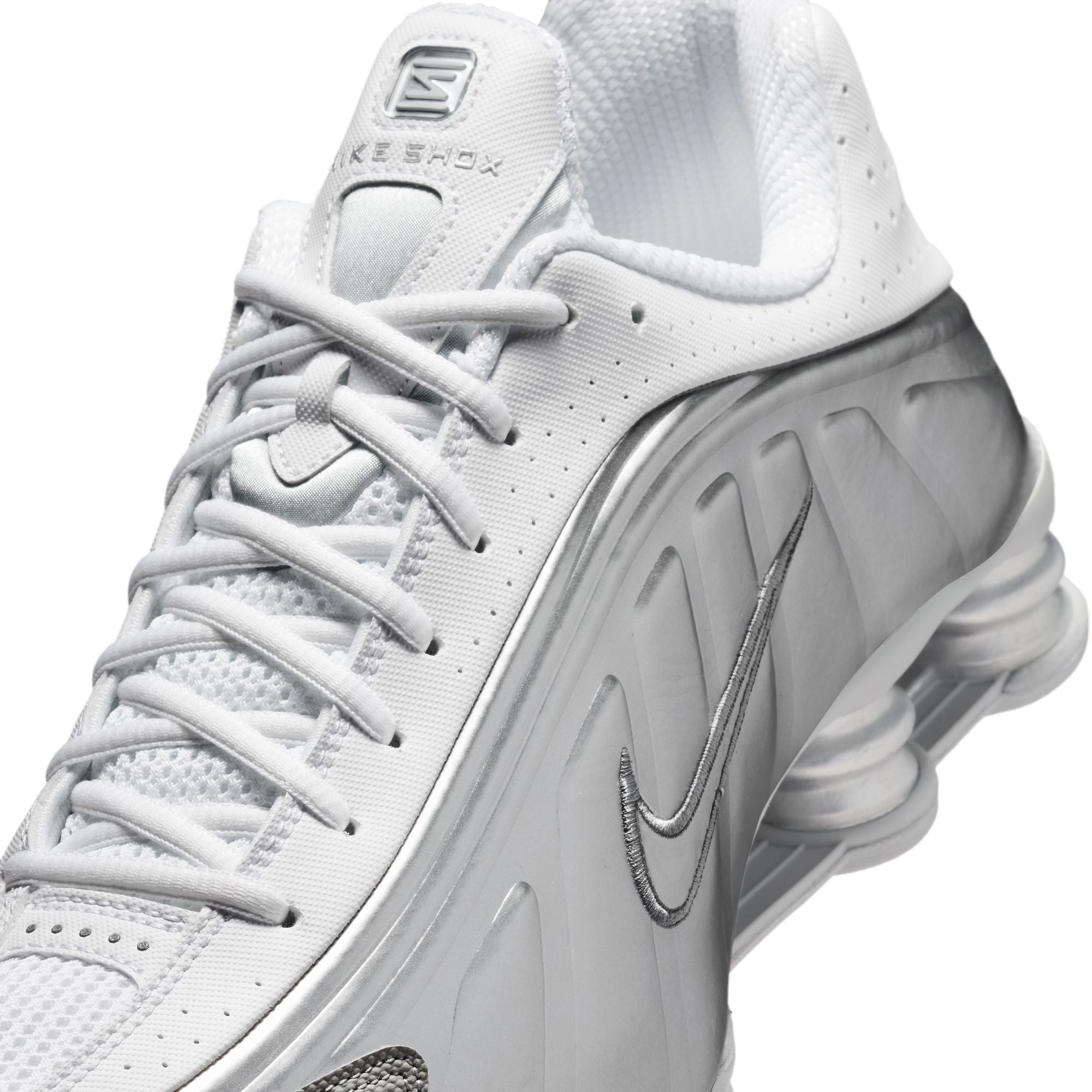 Nike Shox R4 SE - Metallic Silver – Stomping Ground