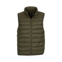 BARBOUR Bretby Gilet OLIVE
Tailored fit
An essential option to layer up against the weather all year round, the Barbour Bretby Gilet is constructed with a baffle-quilted outer with a FibreDown filling for exceptional warmth without excess weight.
Styled with a two-way front zip and a stand collar for easy and versatile wearability, it features two in-seam side pockets for added practicality.