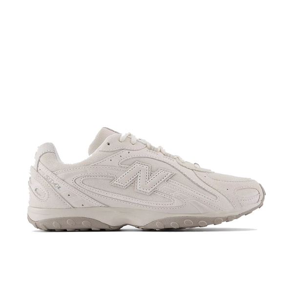 靴 New Balance 204 \