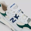 New Balance U992GB - Made in USA - White / Marsh Green