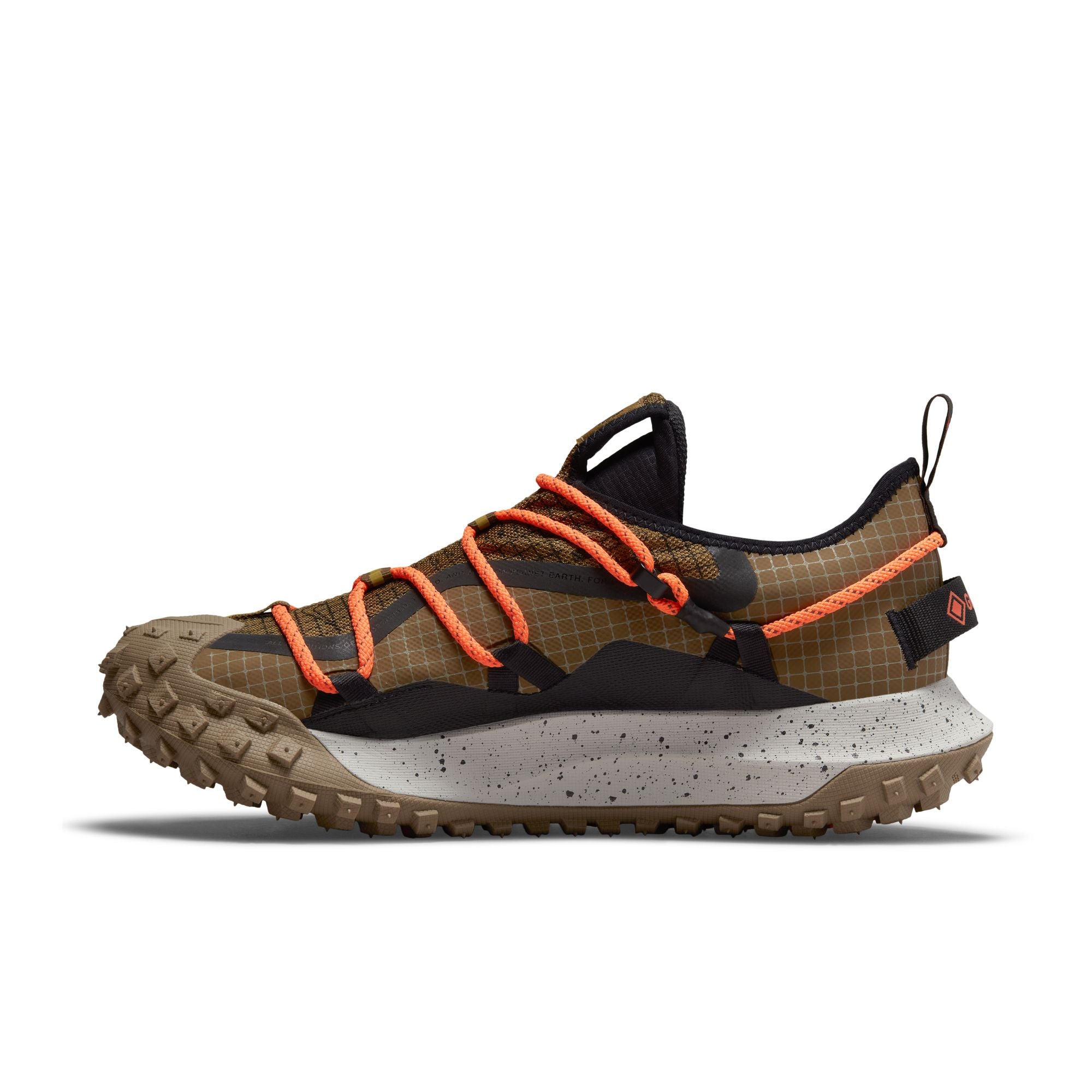 Nike gore tex hot sale hiking shoes