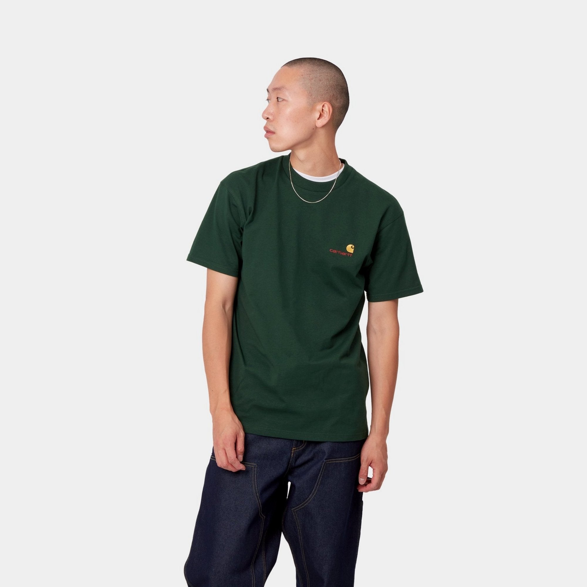 S/S American Script T-shirt GROVE
The S/S American Script T-Shirt is constructed from organic cotton jersey. Features our two-tone American Script logo embroidered on the chest. Loose fit.

100% Organic Cotton Single Jersey, 240 g/sqm
loose fit
american script embroidery
 CARHARTT WIP