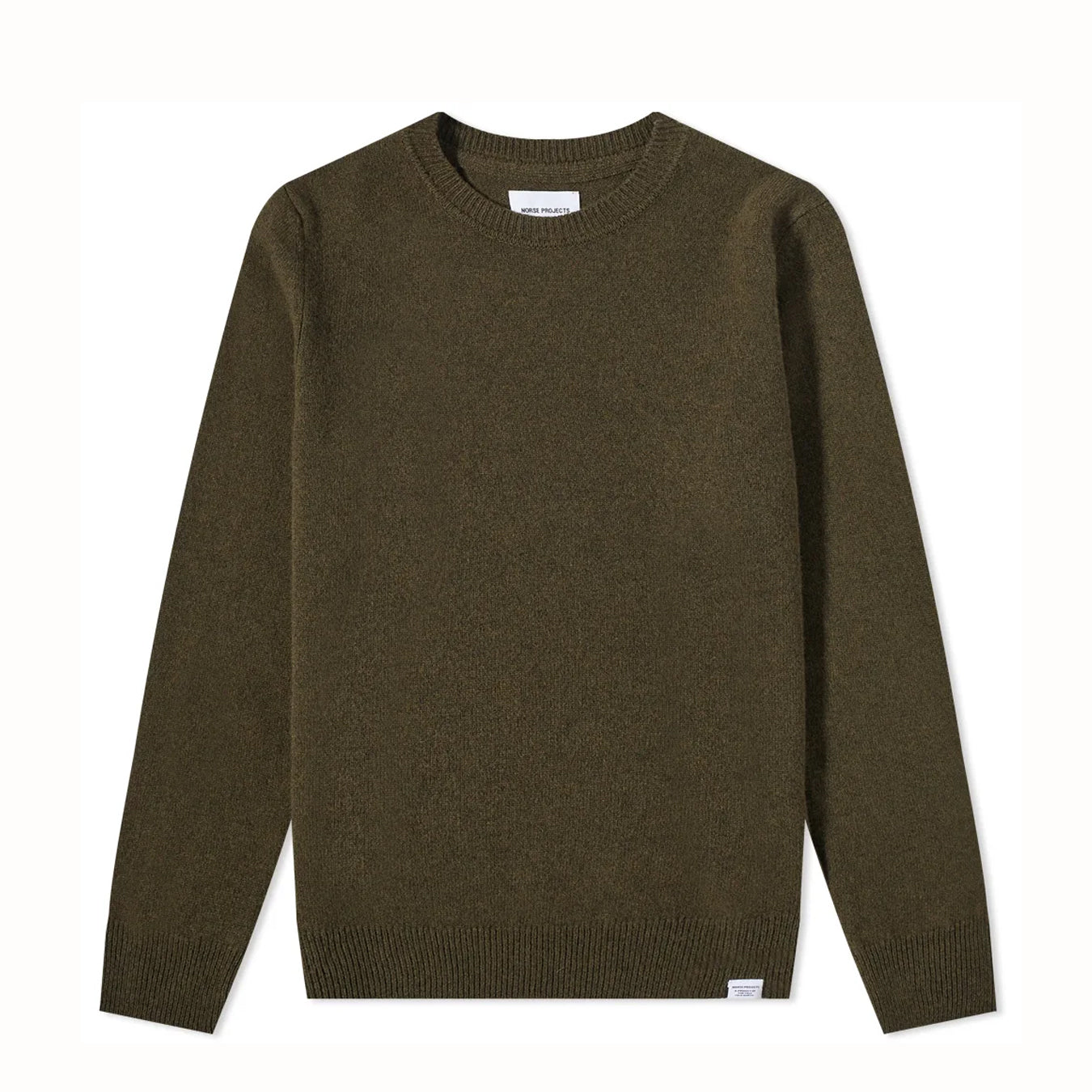 Sigfred Lambswool Dark Olive
The Sigfred Lambswool is a classic collegiate crew neck knitted from Italian lambswool yarn. It has a soft hand-feel and features set-in sleeves, a single rib collar, hem and cuffs.Style-no: N45-0345— 100% lambswool— 7 gauge 1ply— Regular fit— Italian yarn— Made in Italy NORSE PROJECTS